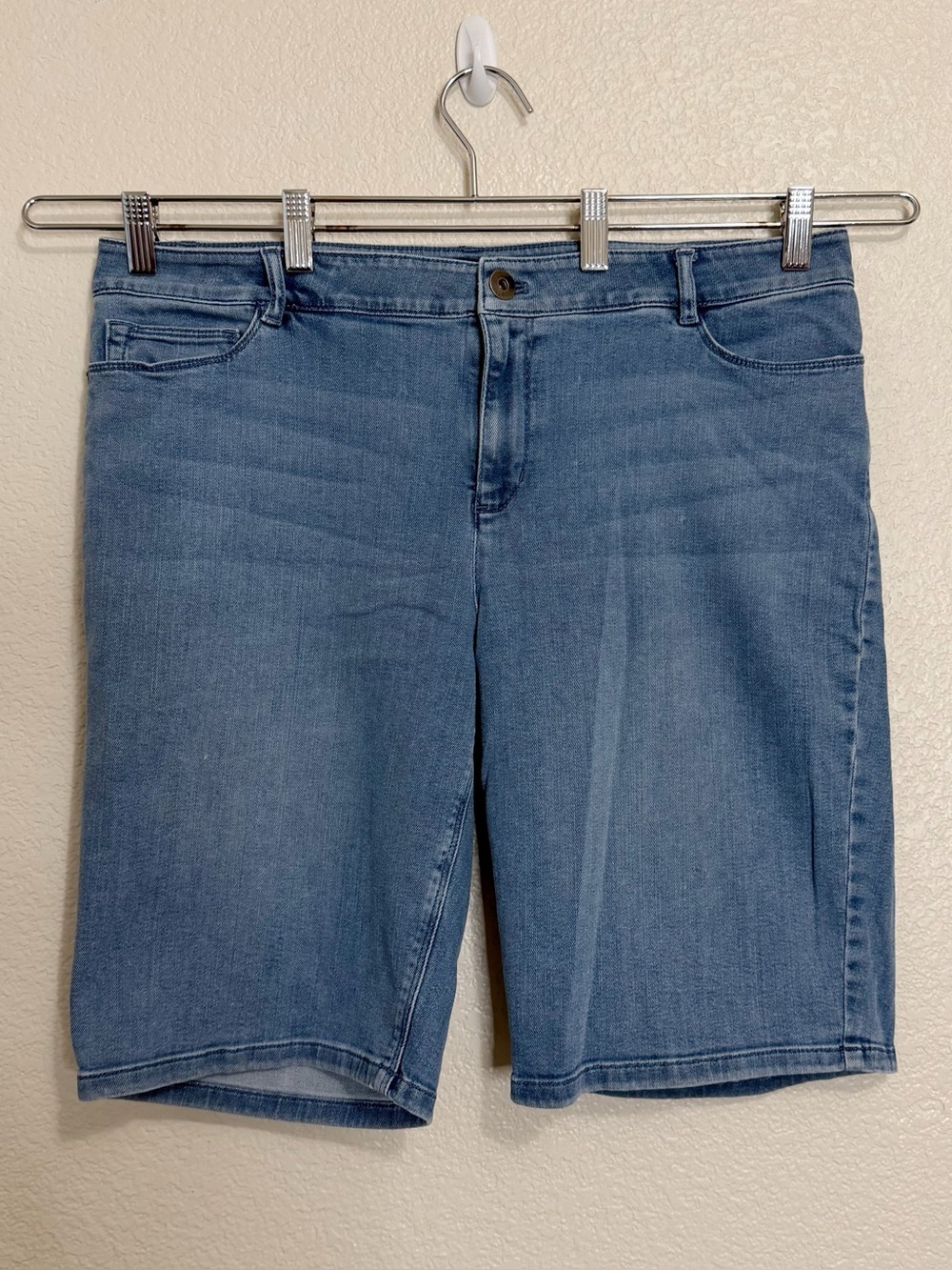 J. Jill Mid-Blue Denim Women's Bemuda Shorts, Size 14